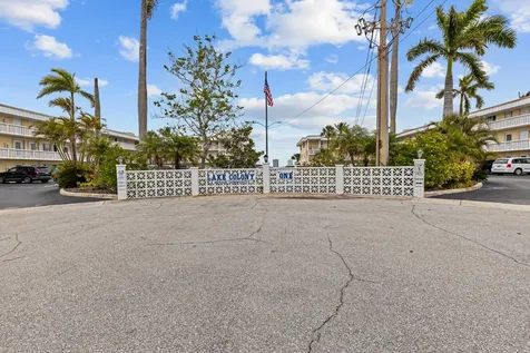 100 Doolen Court North Palm Beach FL 33408