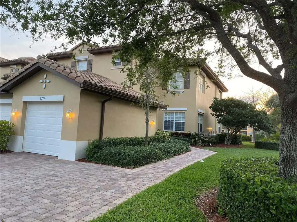 8277 NW 127th Lane Parkland FL 33076