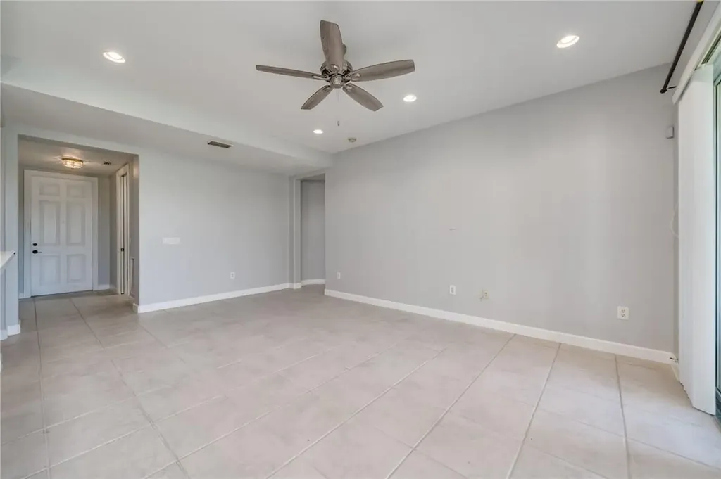 8277 NW 127th Lane Parkland FL 33076