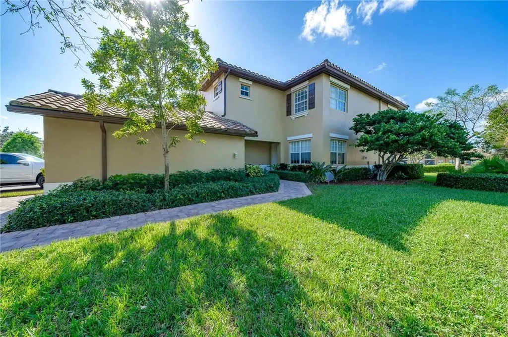 8277 NW 127th Lane Parkland FL 33076