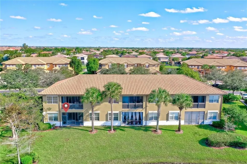 8277 NW 127th Lane Parkland FL 33076