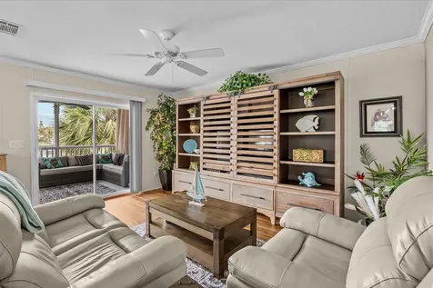 121 SE Paradise Place Stuart FL 34997