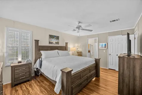 121 SE Paradise Place Stuart FL 34997