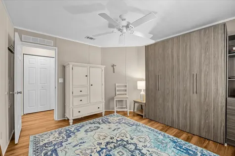 121 SE Paradise Place Stuart FL 34997
