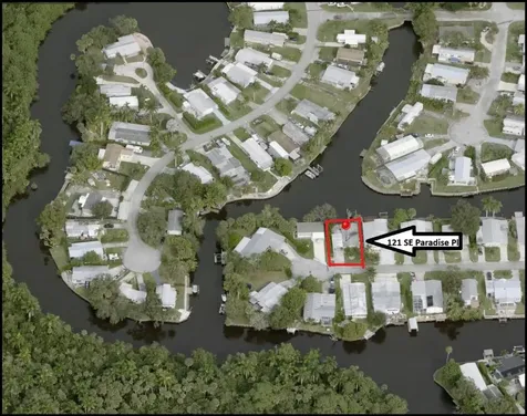 121 SE Paradise Place Stuart FL 34997