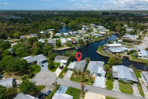 121 SE Paradise Place Stuart FL 34997