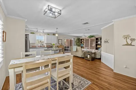 121 SE Paradise Place Stuart FL 34997