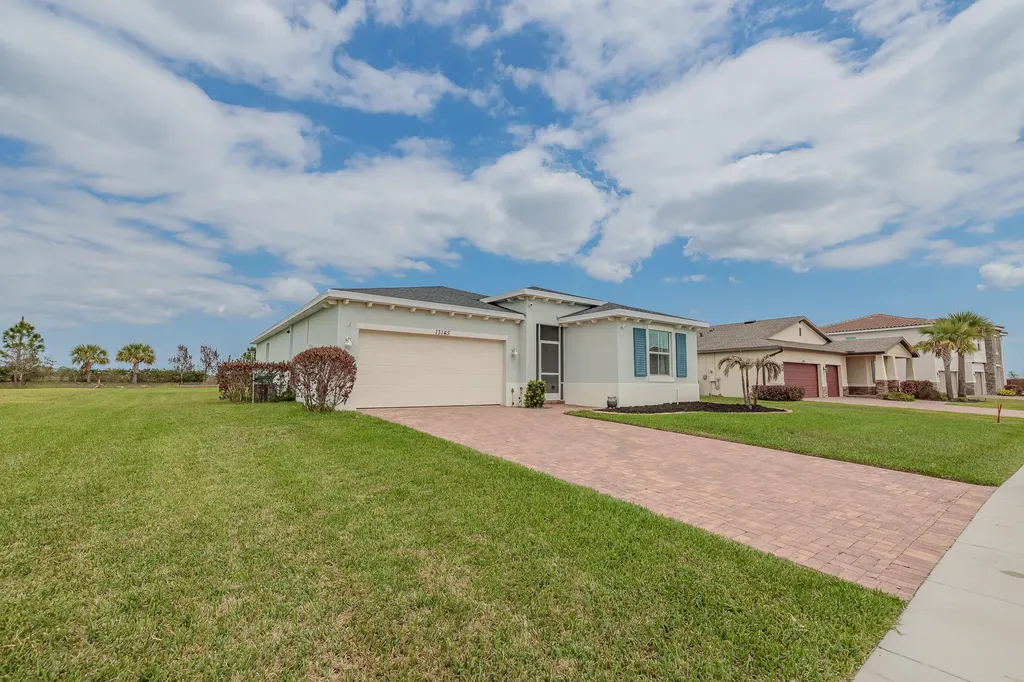 13145 NW Copper Creek Drive Port St Lucie FL 34987