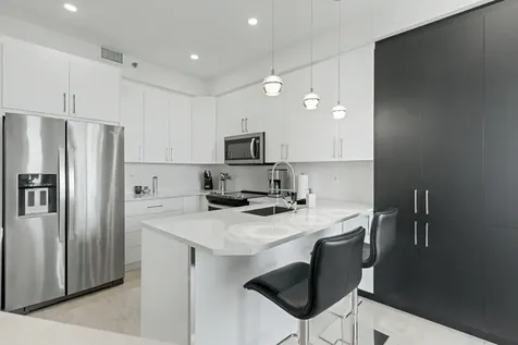 3600 Mystic Pointe Drive Aventura FL 33180