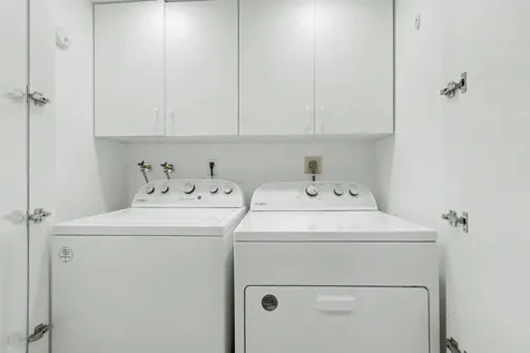 3600 Mystic Pointe Drive Aventura FL 33180