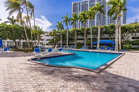 3600 Mystic Pointe Drive Aventura FL 33180