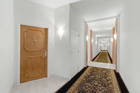 3600 Mystic Pointe Drive Aventura FL 33180