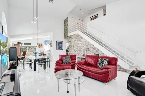 6842 Dogwood Lane Margate FL 33063