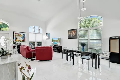 6842 Dogwood Lane Margate FL 33063