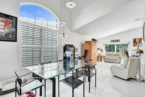 6842 Dogwood Lane Margate FL 33063