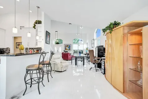 6842 Dogwood Lane Margate FL 33063