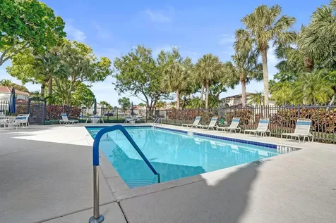 6842 Dogwood Lane Margate FL 33063