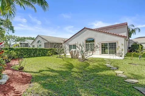 6842 Dogwood Lane Margate FL 33063