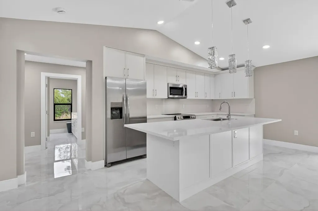 1716 Leroy Avenue Lehigh Acres FL 33972