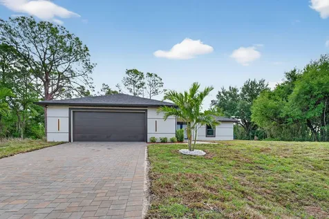 1716 Leroy Avenue Lehigh Acres FL 33972