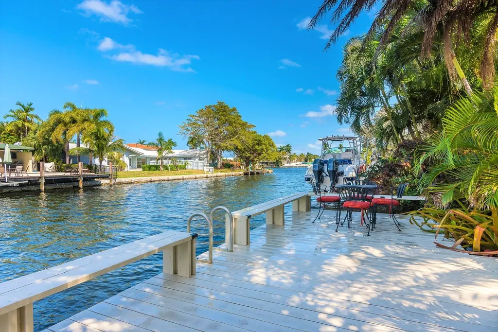 2213 NE 16th Street Fort Lauderdale FL 33304