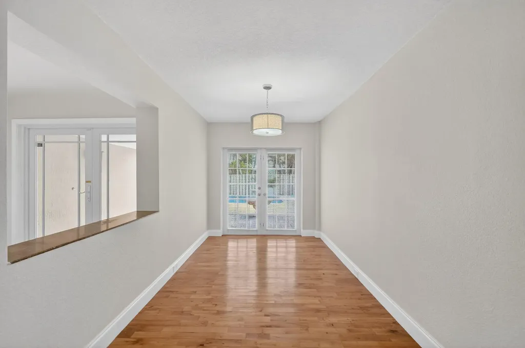 2213 NE 16th Street Fort Lauderdale FL 33304