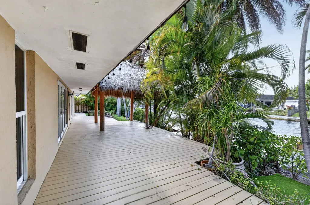 2213 NE 16th Street Fort Lauderdale FL 33304