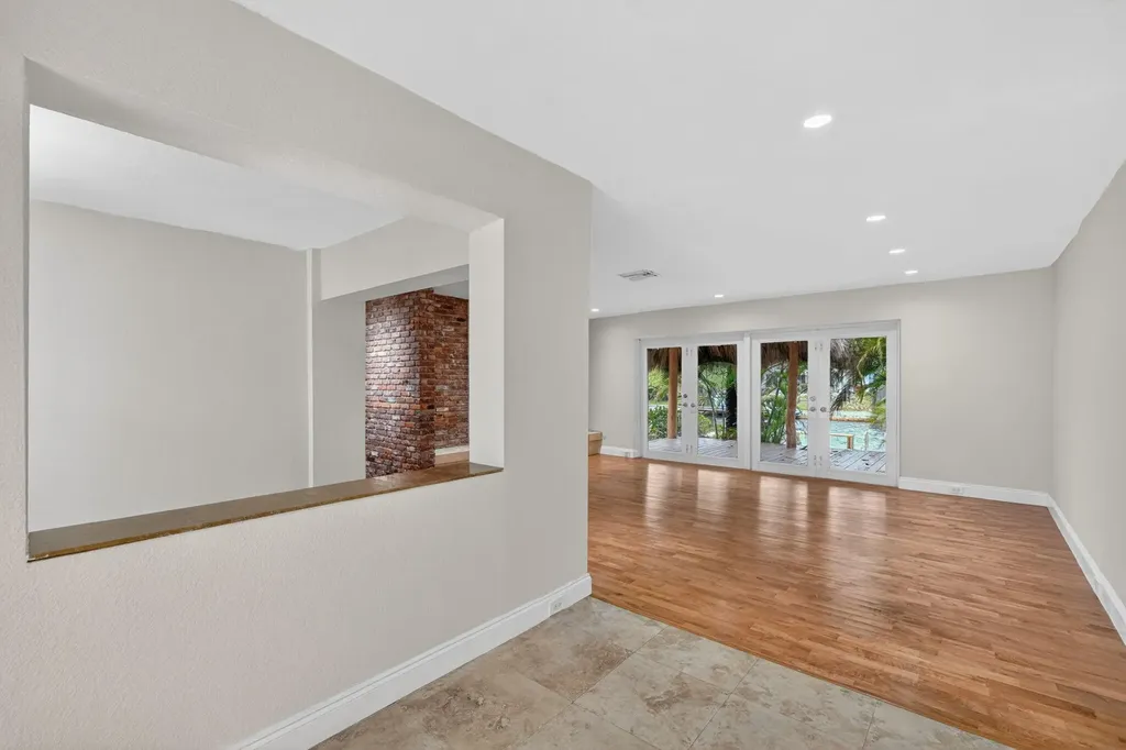 2213 NE 16th Street Fort Lauderdale FL 33304