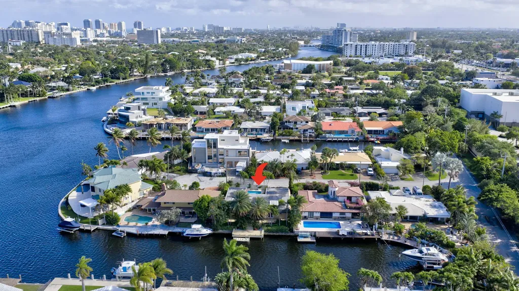 2213 NE 16th Street Fort Lauderdale FL 33304