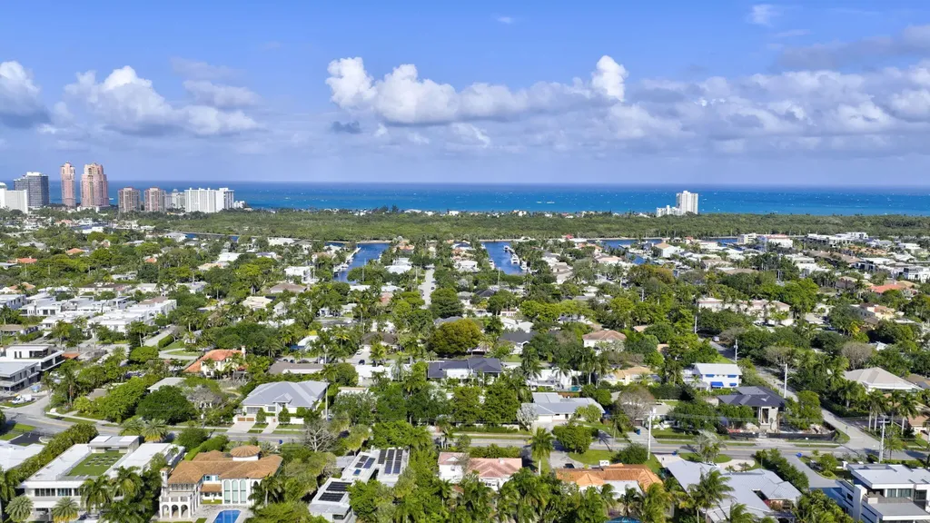 2213 NE 16th Street Fort Lauderdale FL 33304