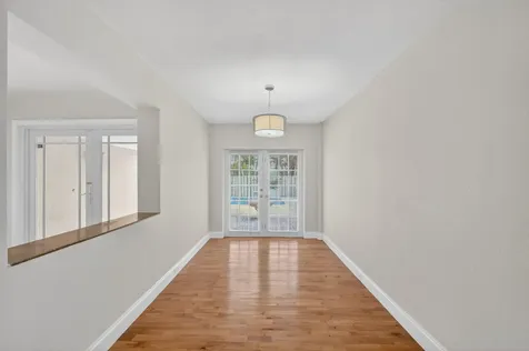 2213 NE 16th Street Fort Lauderdale FL 33304