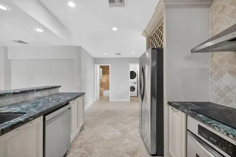 2213 NE 16th Street Fort Lauderdale FL 33304