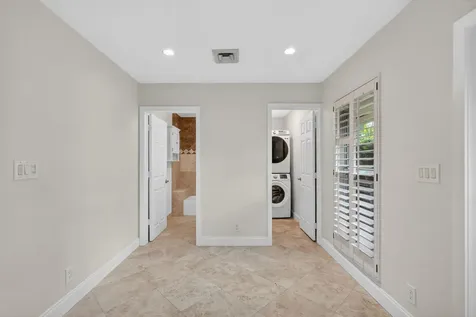 2213 NE 16th Street Fort Lauderdale FL 33304