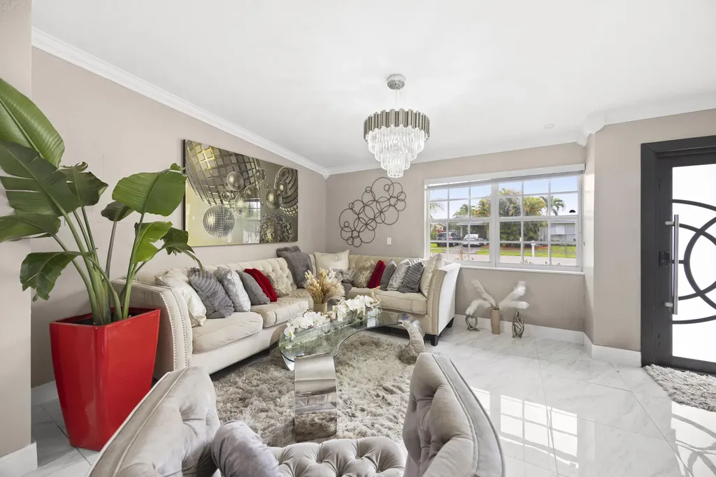 1895 Violet Avenue West Palm Beach FL 33415