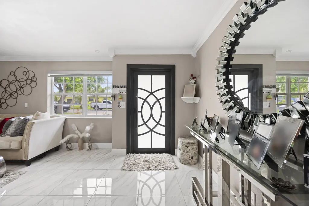 1895 Violet Avenue West Palm Beach FL 33415