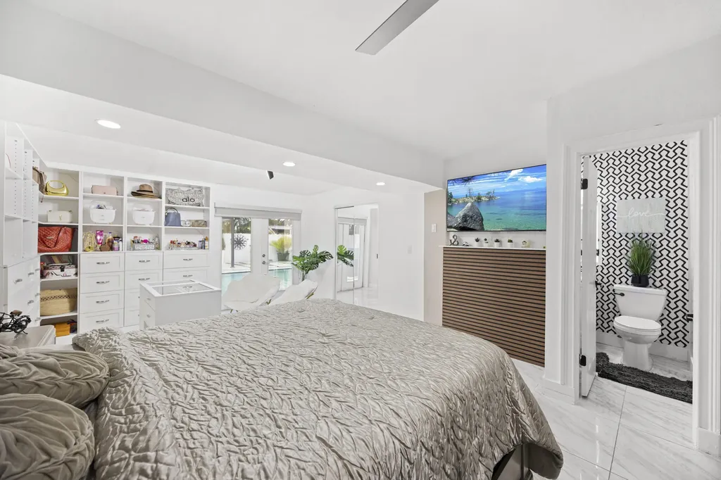 1895 Violet Avenue West Palm Beach FL 33415