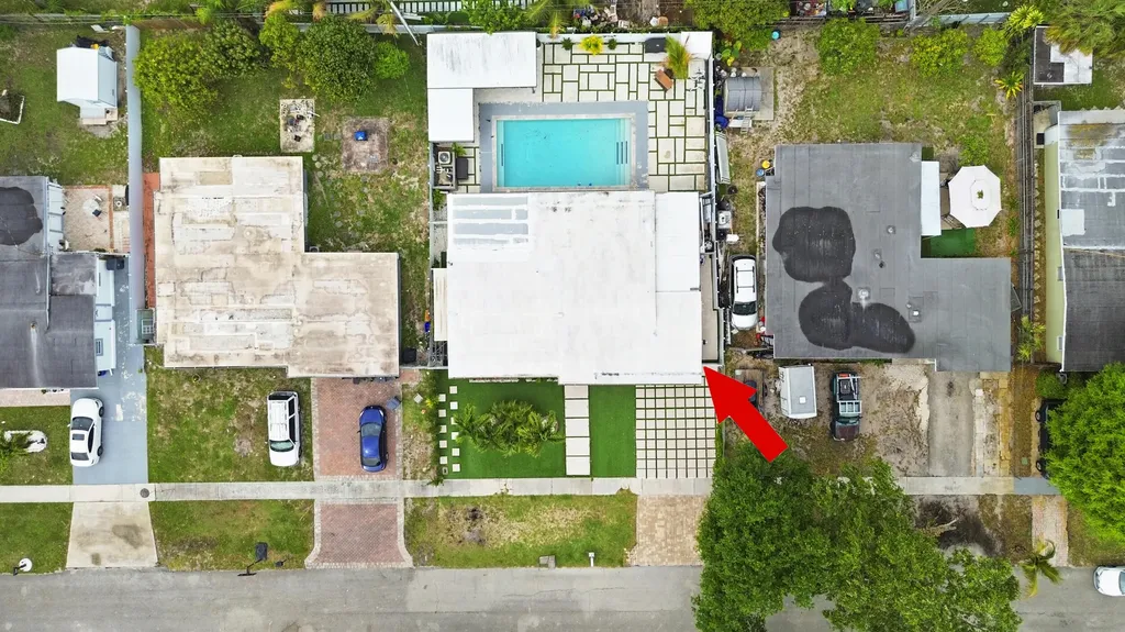 1895 Violet Avenue West Palm Beach FL 33415