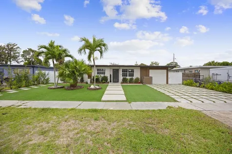 1895 Violet Avenue West Palm Beach FL 33415
