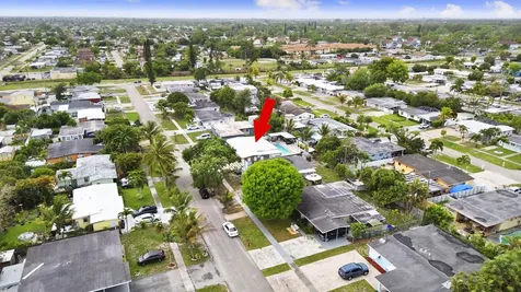 1895 Violet Avenue West Palm Beach FL 33415