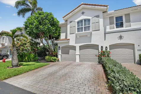 106 Las Brisas Circle Hypoluxo FL 33462