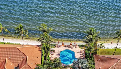106 Las Brisas Circle Hypoluxo FL 33462