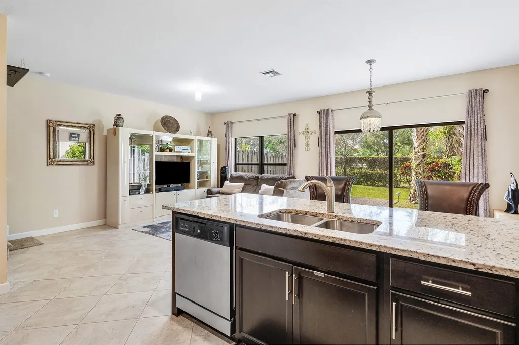 4648 Silver Saw Lake Worth FL 33463