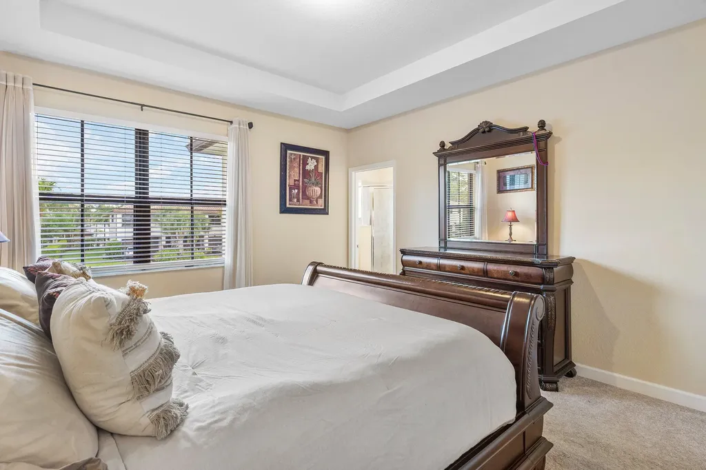 4648 Silver Saw Lake Worth FL 33463