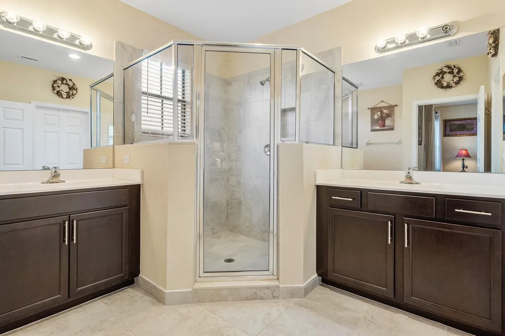 4648 Silver Saw Lake Worth FL 33463