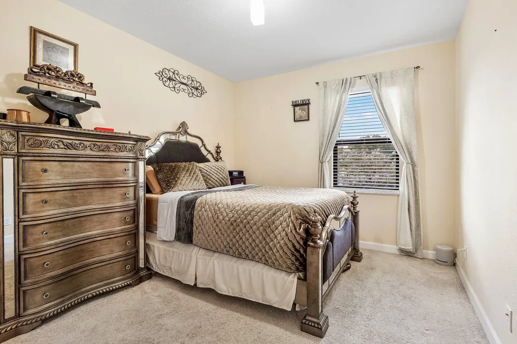4648 Silver Saw Lake Worth FL 33463