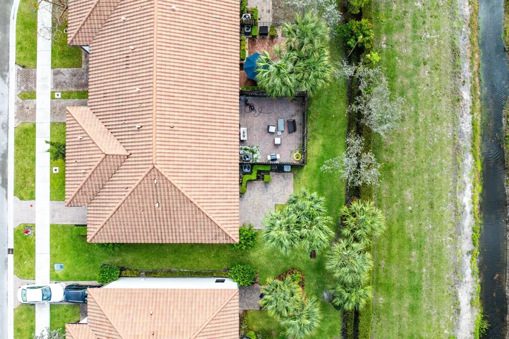 4648 Silver Saw Lake Worth FL 33463