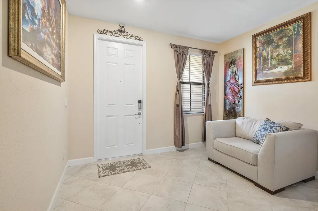 4648 Silver Saw Lake Worth FL 33463