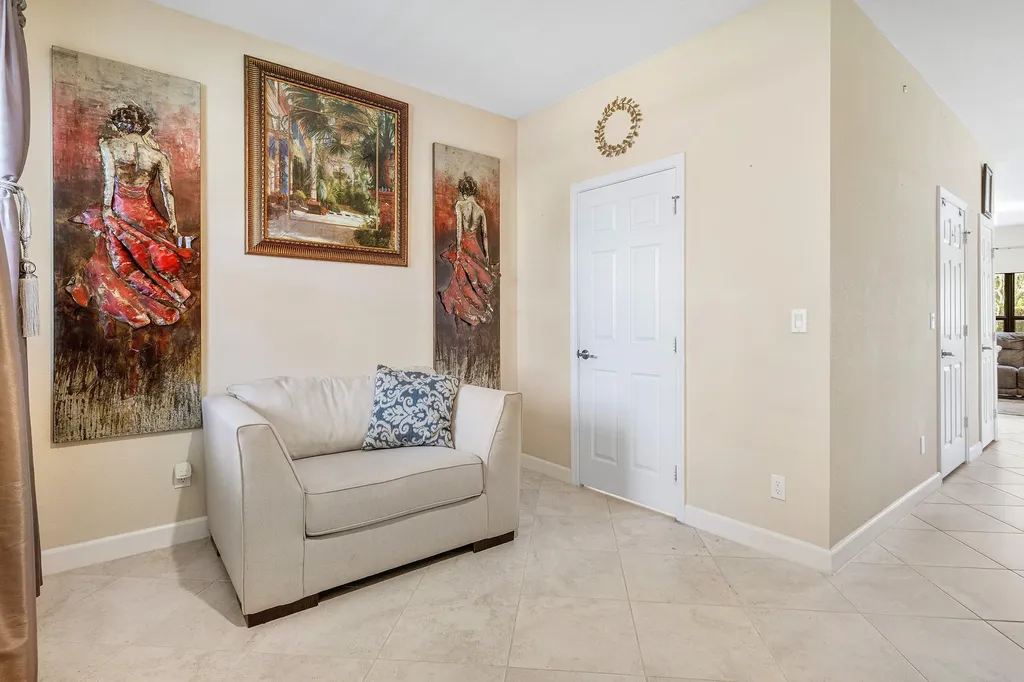 4648 Silver Saw Lake Worth FL 33463