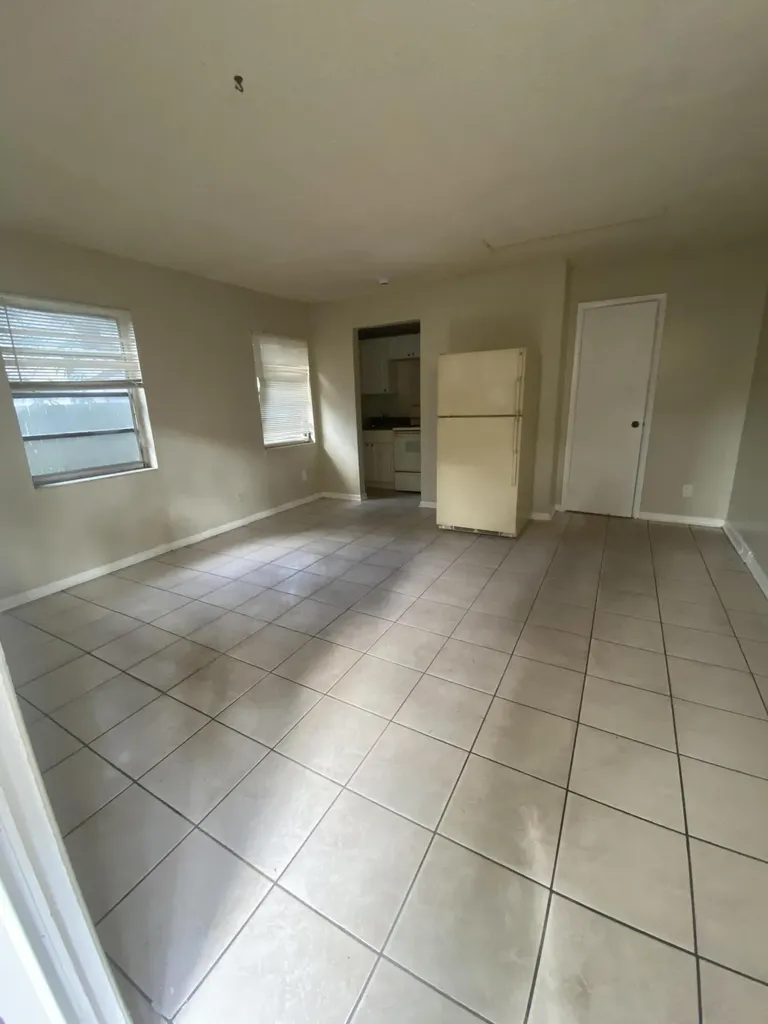 1405 NE 5th Terrace Fort Lauderdale FL 33304