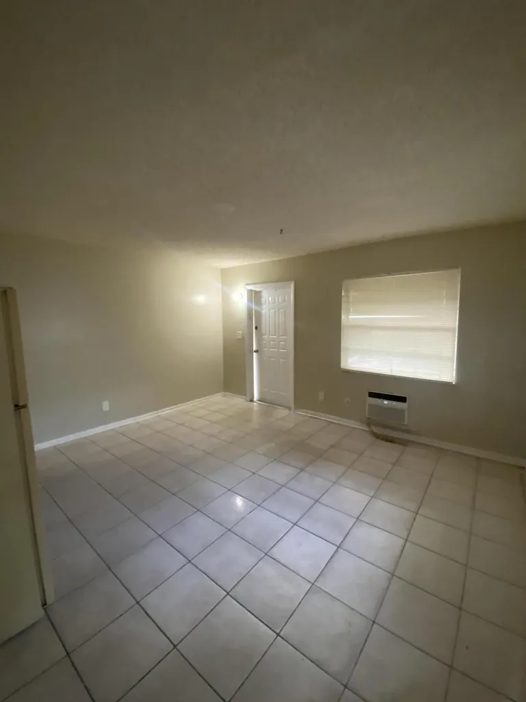 1405 NE 5th Terrace Fort Lauderdale FL 33304